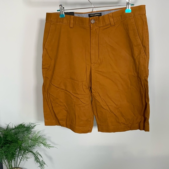 Banana Republic Men’s 11" Emerson Straight Fit Stretch Shorts Brown Size 32 NWT - Picture 3 of 7